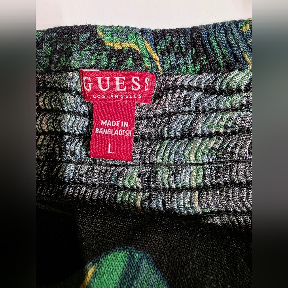 GUESS - Women's Tawny Top - Size: Large - Picture 3 of 4